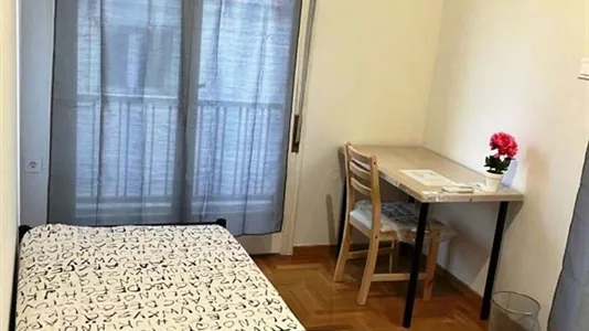 Rooms in Volos - photo 5