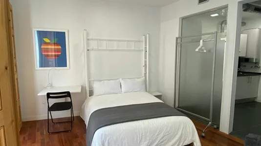 Apartments in Madrid Centro - photo 8