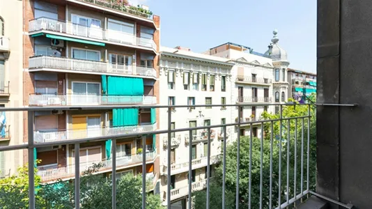Apartments in Barcelona Eixample - photo 3
