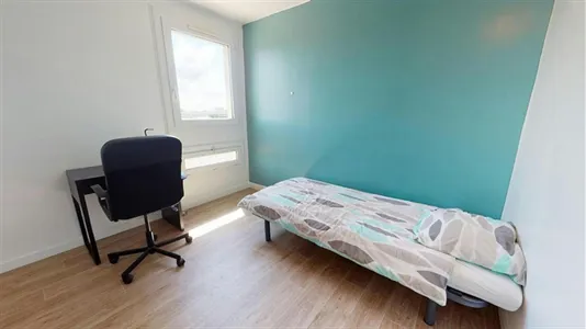 Rooms in Toulouse - photo 1