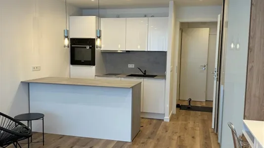 Apartments in Frankfurt Süd - photo 2