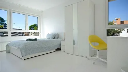 Room for rent in Madrid Chamartín, Madrid