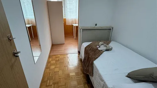 Rooms in Coslada - photo 1