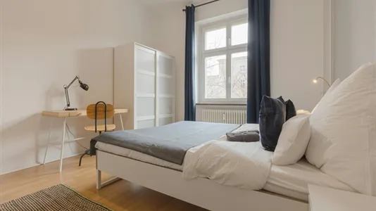 Rooms in Berlin Friedrichshain-Kreuzberg - photo 2