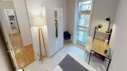 Room for rent in Lyon, Auvergne-Rhône-Alpes