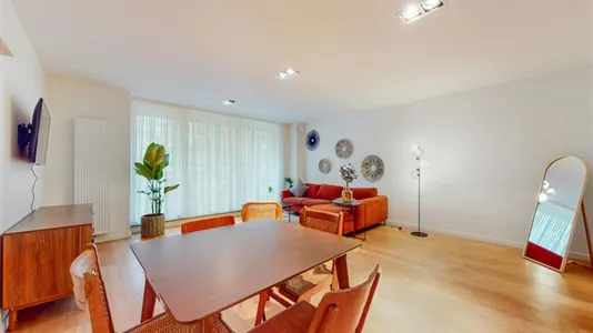 Apartments in Stad Brussel - photo 2