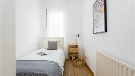 Rooms in Barcelona Les Corts - photo 1