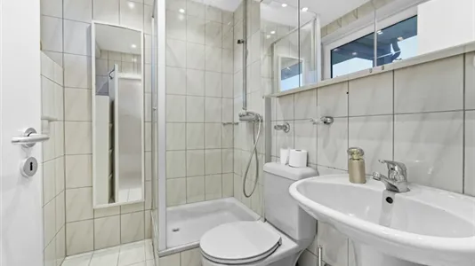 Apartments in Dusseldorf - photo 10