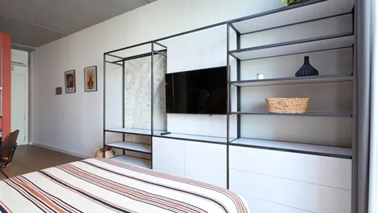 Apartments in Barcelona Eixample - photo 6