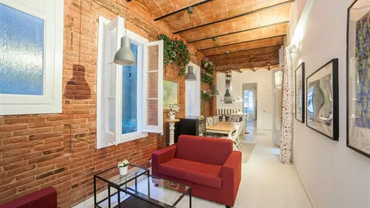 Rooms in Barcelona Ciutat Vella - photo 6