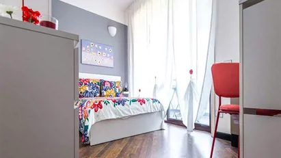 Room for rent in Milano Zona 5 - Vigentino, Chiaravalle, Gratosoglio, Milan