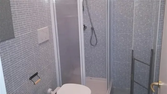 Rooms in Roma Municipio II – Parioli/Nomentano - photo 3