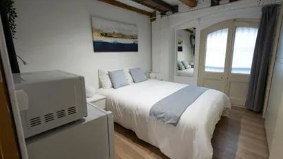 Room for rent in Barcelona Ciutat Vella, Barcelona