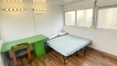 Room for rent in Barcelona Sant Martí, Barcelona