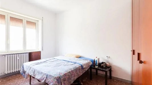 Rooms in Roma Municipio VIII – Appia Antica - photo 3