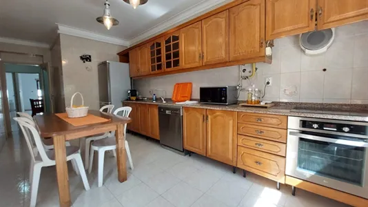 Rooms in Castelo Branco - photo 6