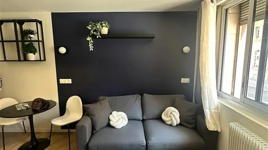 Apartments in Paris 7ème arrondissement - photo 6