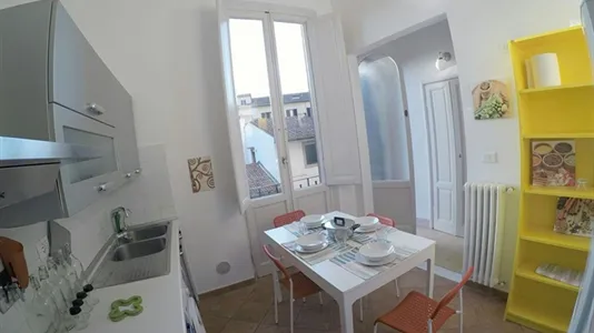 Rooms in Florence - photo 8