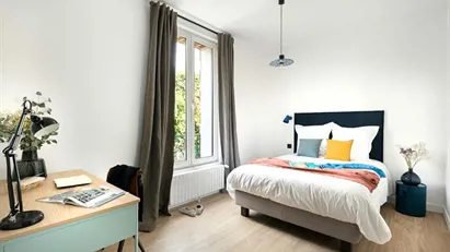 Room for rent in Palaiseau, Île-de-France
