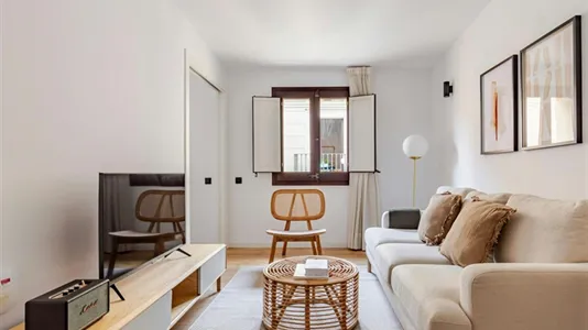 Apartments in Barcelona Ciutat Vella - photo 1
