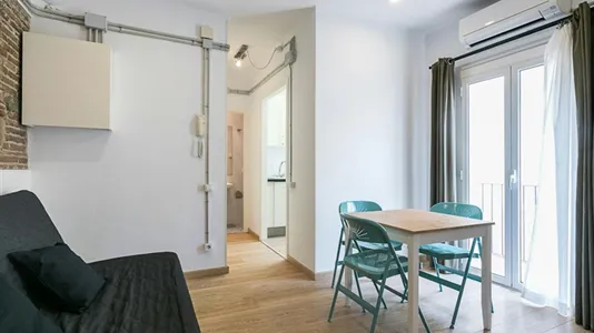 Apartments in Barcelona Ciutat Vella - photo 4