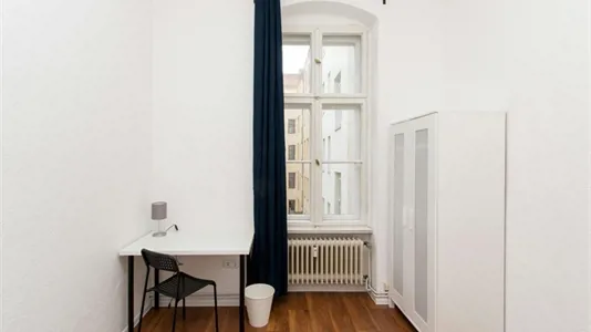 Rooms in Berlin Tempelhof-Schöneberg - photo 3