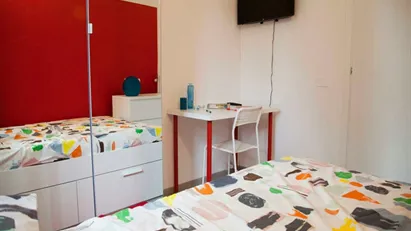 Room for rent in Milano Zona 1 - Centro storico, Milan