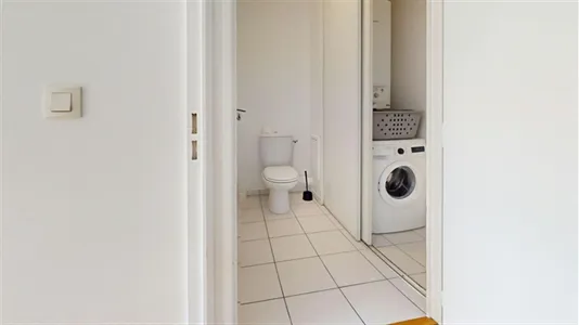 Rooms in Saint-Denis - photo 6