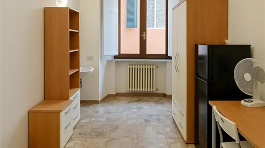 Rooms in Siena - photo 7
