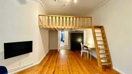 Apartments in Location is not specified - photo 6