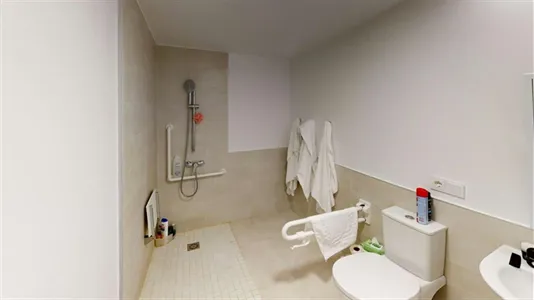 Rooms in Cartagena - photo 4