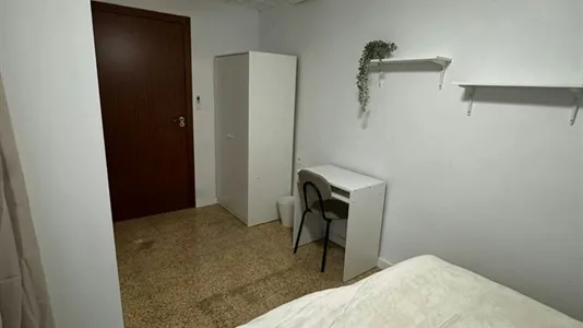 Rooms in Alaquàs - photo 5