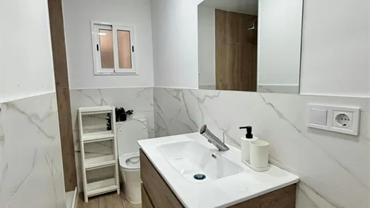 Rooms in Mislata - photo 8