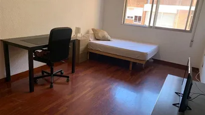 Room for rent in Castellón de la Plana/Castelló de la Plana, Comunidad Valenciana