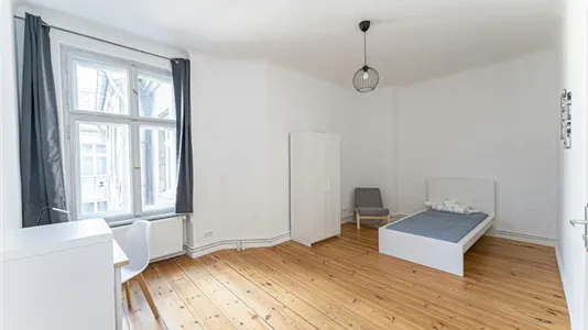 Rooms in Berlin Friedrichshain-Kreuzberg - photo 2