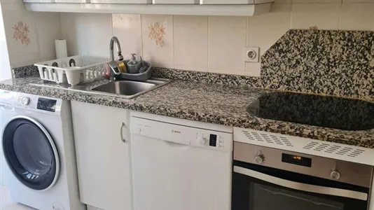 Rooms in Madrid Hortaleza - photo 9