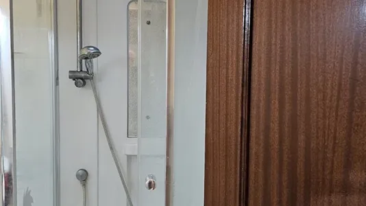 Rooms in Almada - photo 10