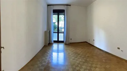 Room for rent in Milano Zona 6 - Barona, Lorenteggio, Milan