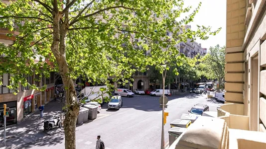 Apartments in Barcelona Eixample - photo 5