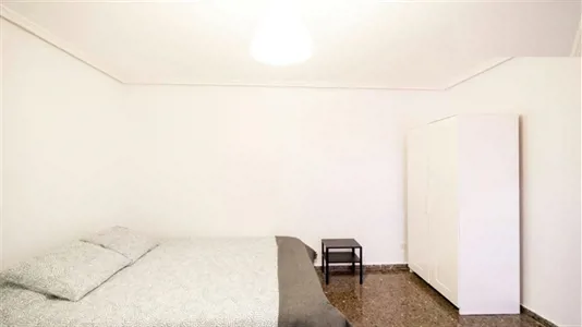 Rooms in Alboraya - photo 1