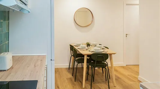 Rooms in Zaragoza - photo 4