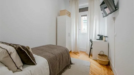 Rooms in Madrid Salamanca - photo 2
