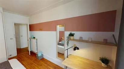 Room for rent in Paris 16ème arrondissement (South), Paris