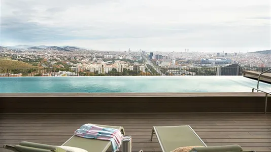 Rooms in Cornellà de Llobregat - photo 2