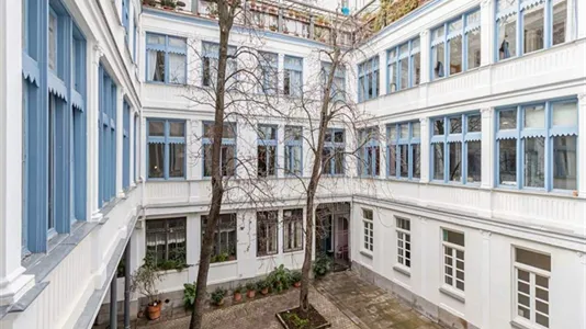 Rooms in Madrid Centro - photo 9