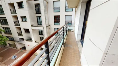 Room for rent in Boulogne-Billancourt, Île-de-France