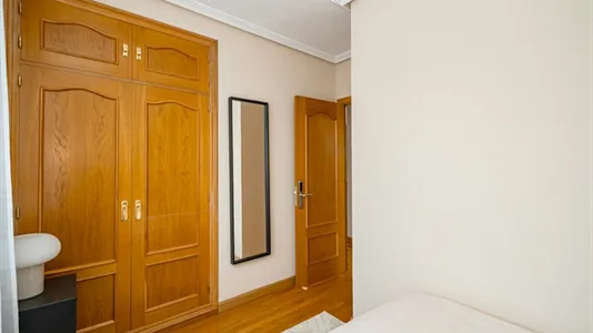 Rooms in Madrid Hortaleza - photo 2