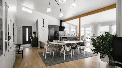 Bålsta - 4rok - tillsv - 23.000kr/mån