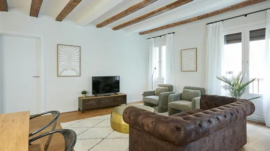 Apartments in Barcelona Ciutat Vella - photo 2