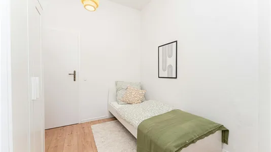 Rooms in Berlin Spandau - photo 1
